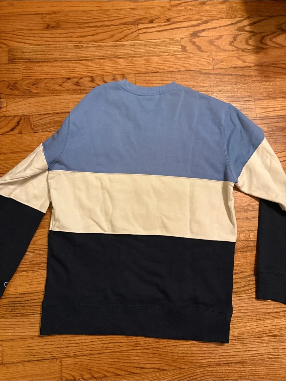 Champion Villanova Colorblock Crewneck - Light Blue/White/Navy
